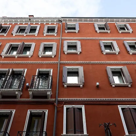Piccola Venezia Κιότζα
