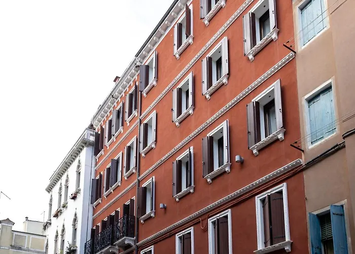Πανσιόν Piccola Venezia 3*
