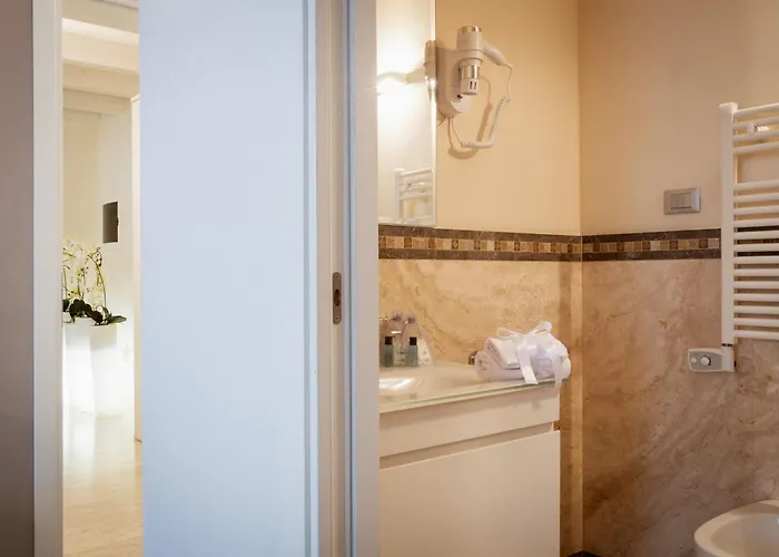 Πανσιόν Piccola Venezia 3*